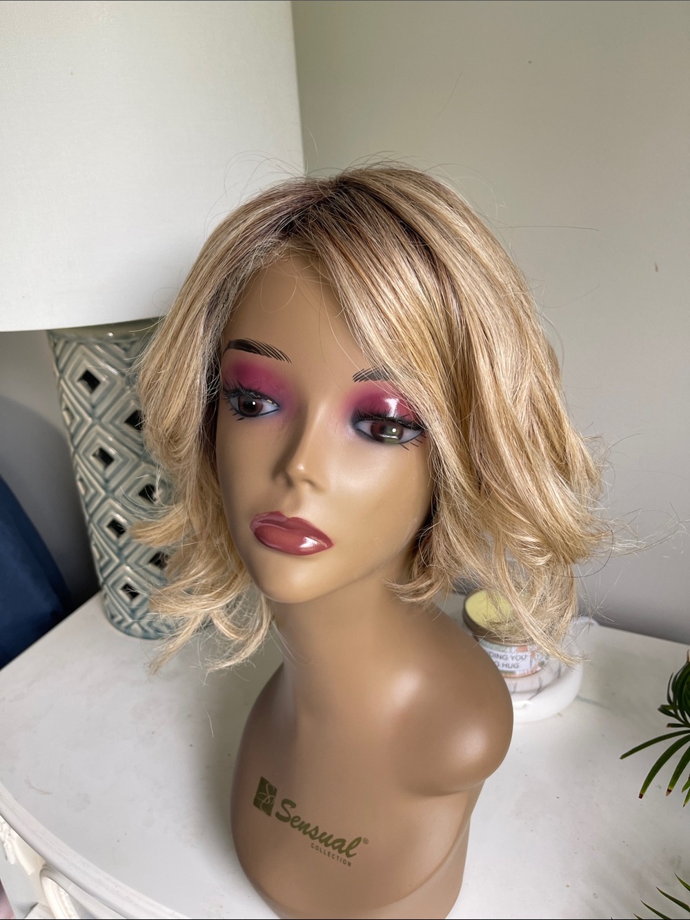 Sensual Collection Short Wavy Wig in Honey Blonde